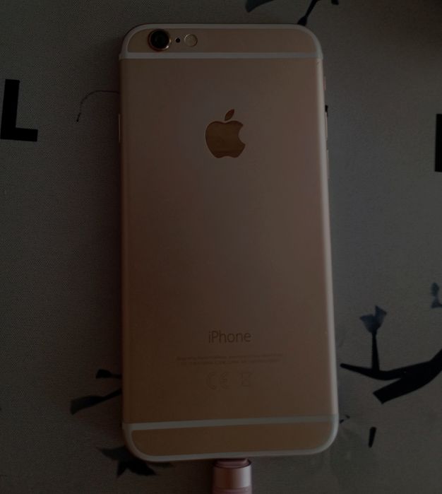 Продам iphone 6s