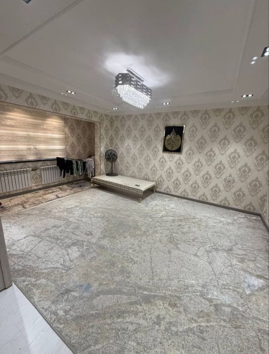 Паркентский рынок м-Риёзи 2/1/9 62м2 , есть ипотека