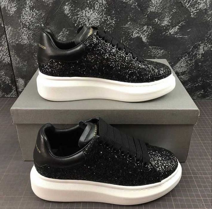 Нови Alexander McQueen дамски маратонки с камъни 36-40 номер