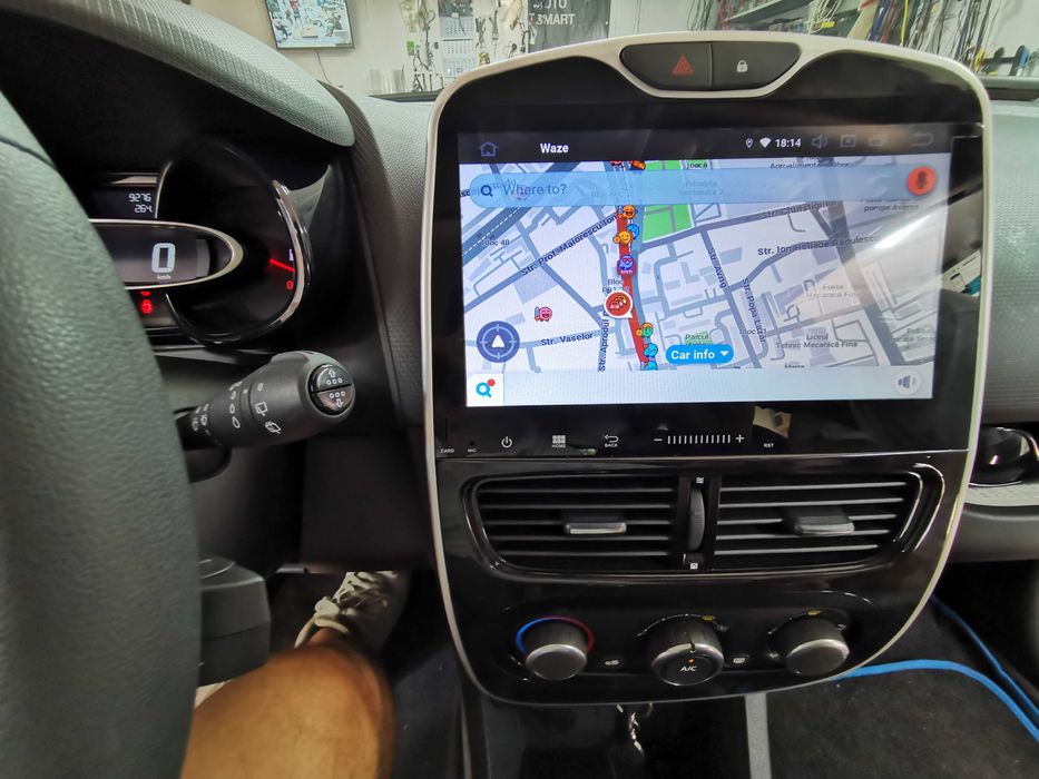 Navigatie Renault Clio 2017-2021 Android 10.0 Octacore 4/64gb