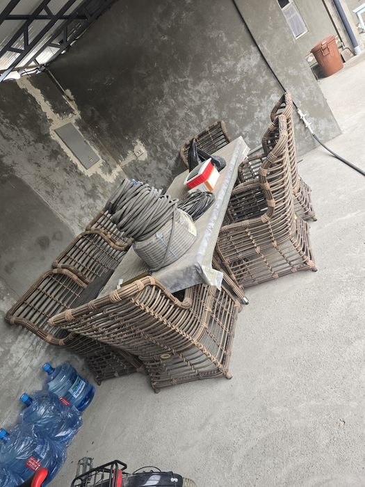 Ratan stol stul holati yahshi