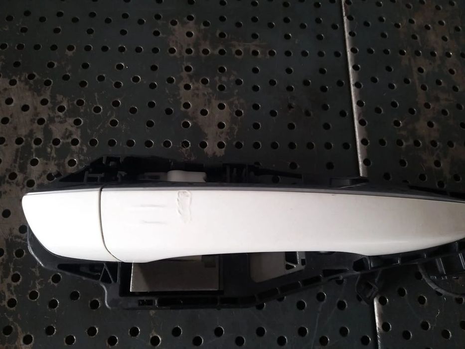Maner usa dreapta fata opel zafira e life 9686433680u