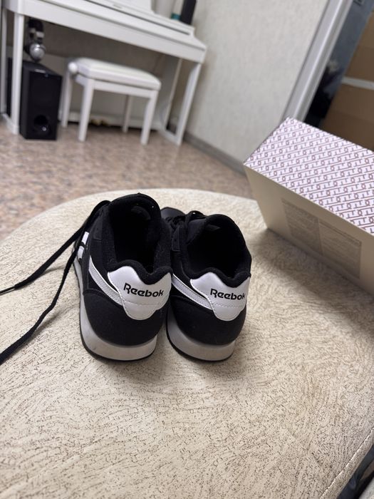 Кроссовки Reebok