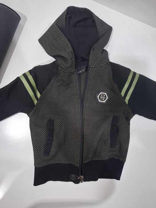 Продам детскую одежду