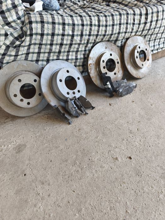 Discuri frana BMW e46 fața spate noi
