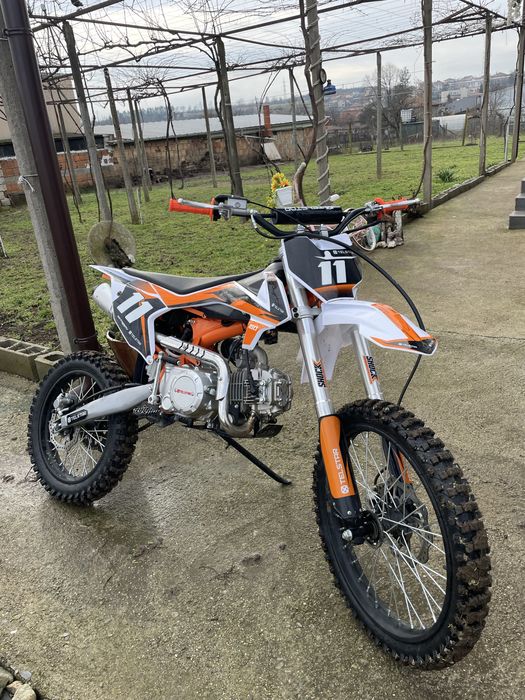 Продавам telstar 160 cc! Инфо на лс!