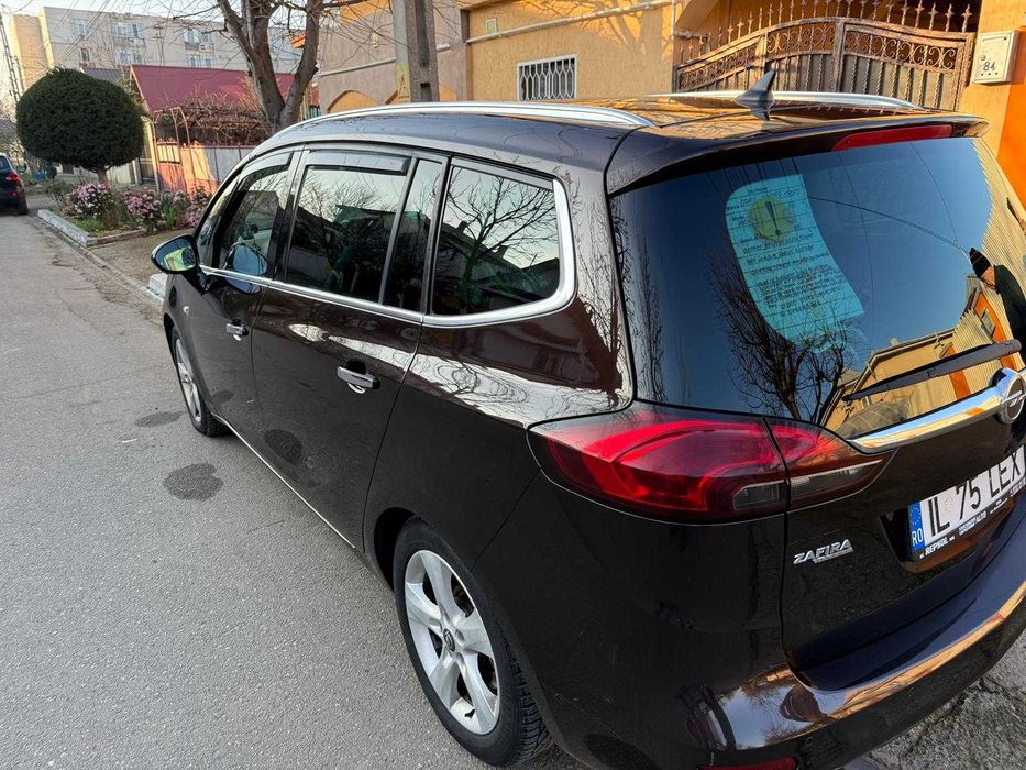 Opel Zafira Tourer 2.0 BiTurbo CDTI Sport