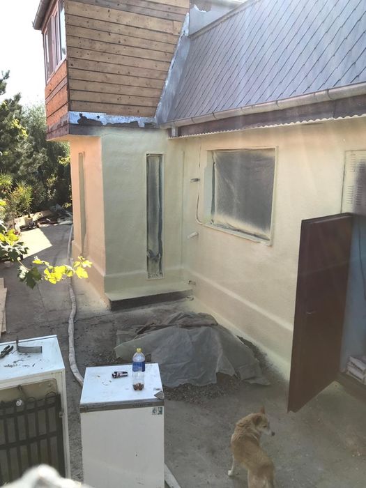 Izolatie spuma poliuretanica/Prețuri Fără Concurenta