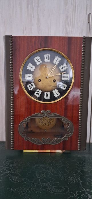 Часы настенные СССР