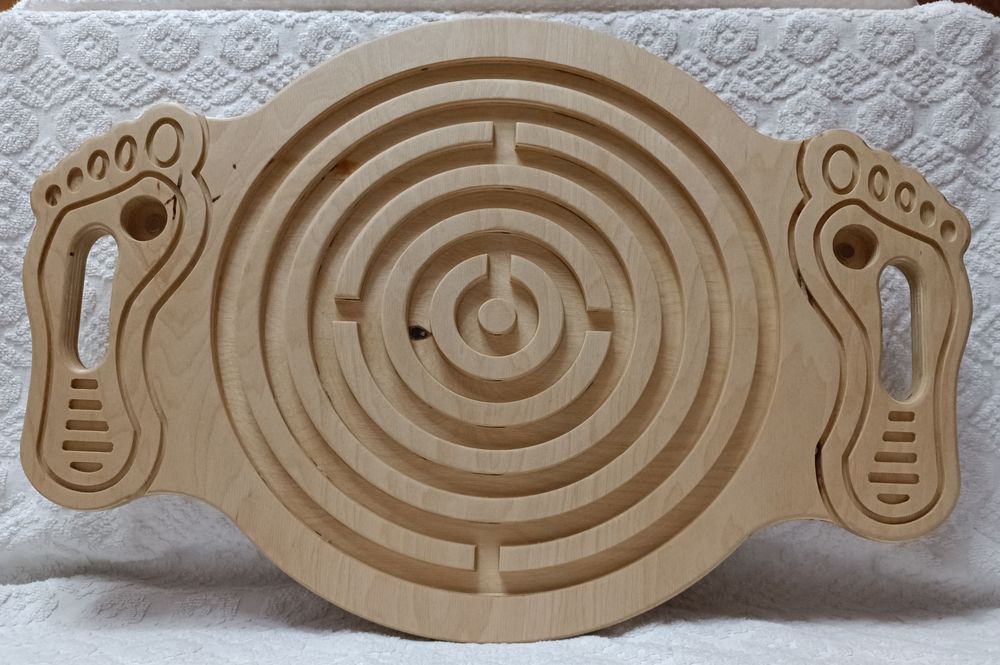 Балансировочная доска с лабиринтом