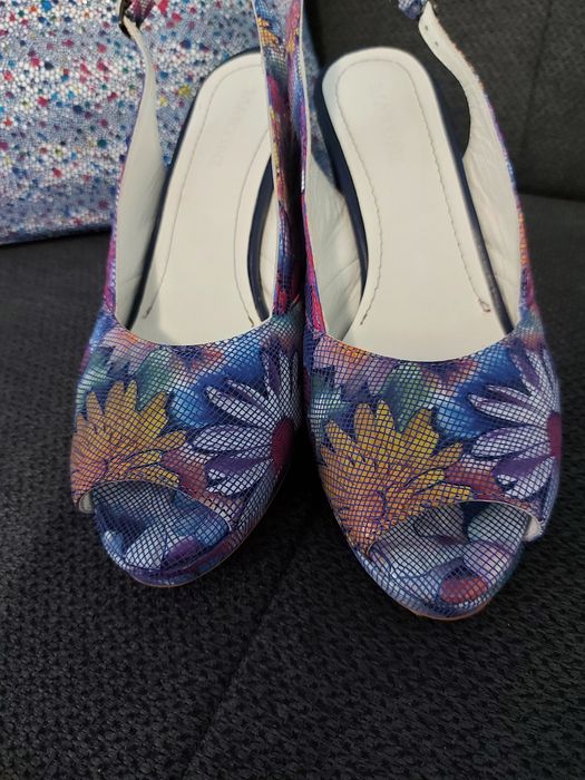 Сандали (40 номер) и чанта на  Мартини, ест. кожа