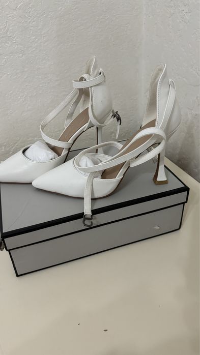 Белый туфли 37 размер