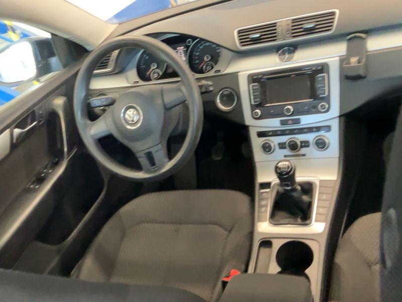 Volkswagen Passat 2.0 TDI Trendline BlueMotion Tech 2013