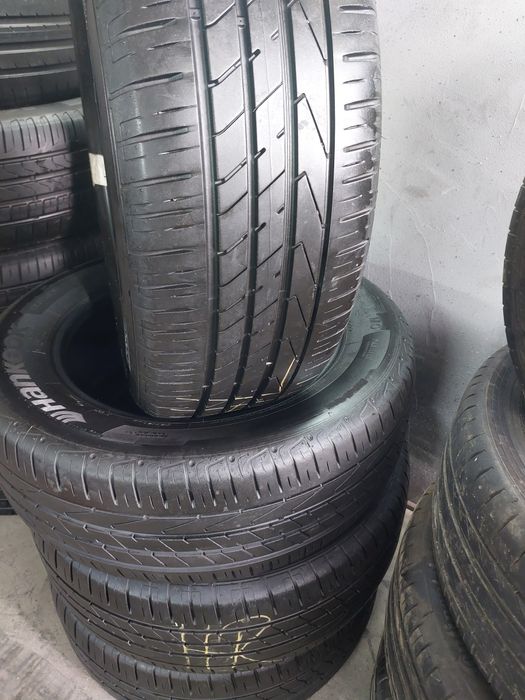 235/60/18 hankook ventus S1 Evo 2
