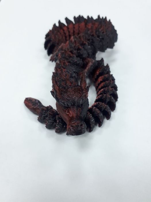 Ajoyib Ajdarho svuner