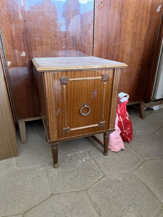 Тумбочка 2 дона бор