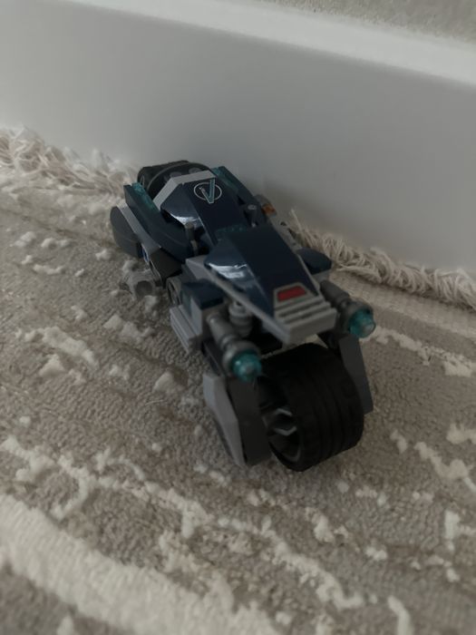 Продаю конструктор мстители