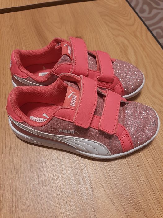 Adidasi Puma fete nr 32