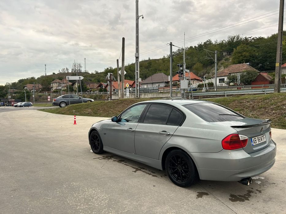 Vând bmw e90 320 163cp