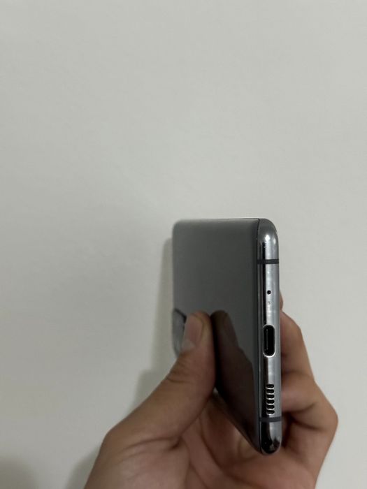 Samsung galaxy S20 + 5 G ideal hamma joyi radnoy