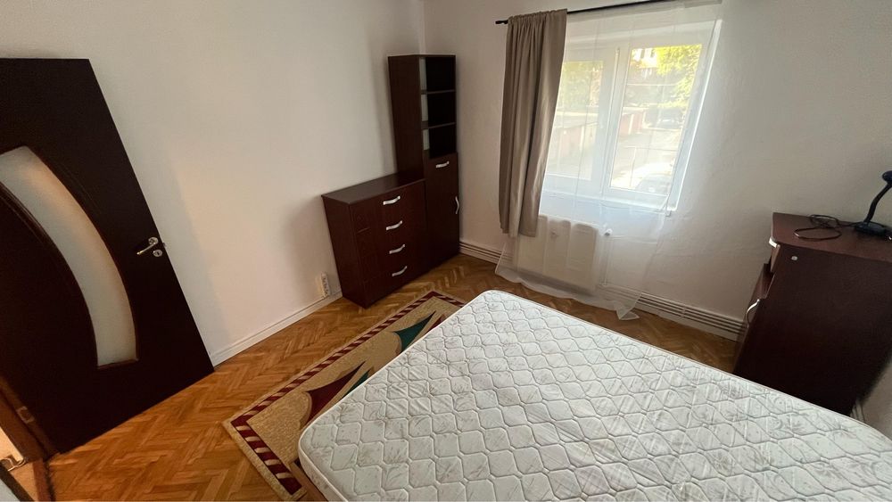 Proprietar inchriez apartament 3 camere decomandate|zona Giroc|etaj 1|2 bai|recent renovat|cetrala gaz|