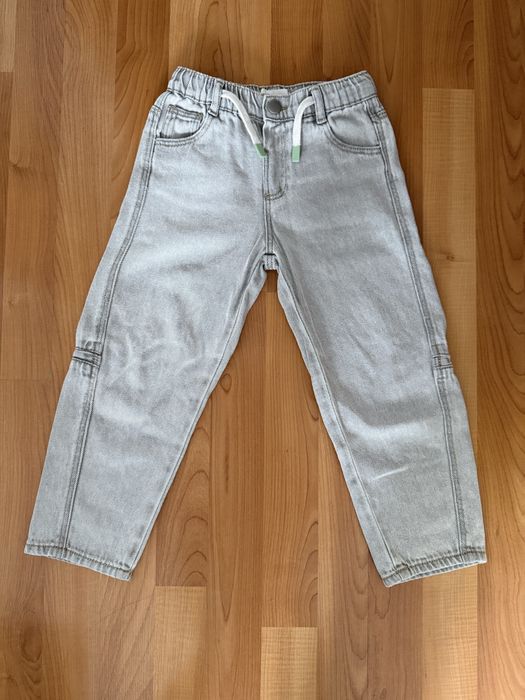Blugi Zara marimea 110