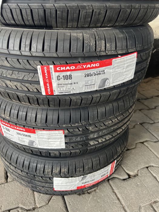 Шины комплект новый