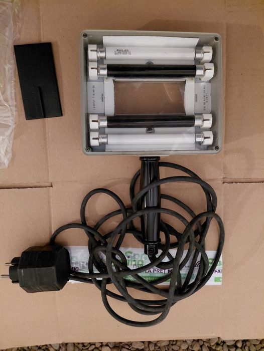 LAMPĂ UV-T16-4W-G5- BLB Maden In Japan