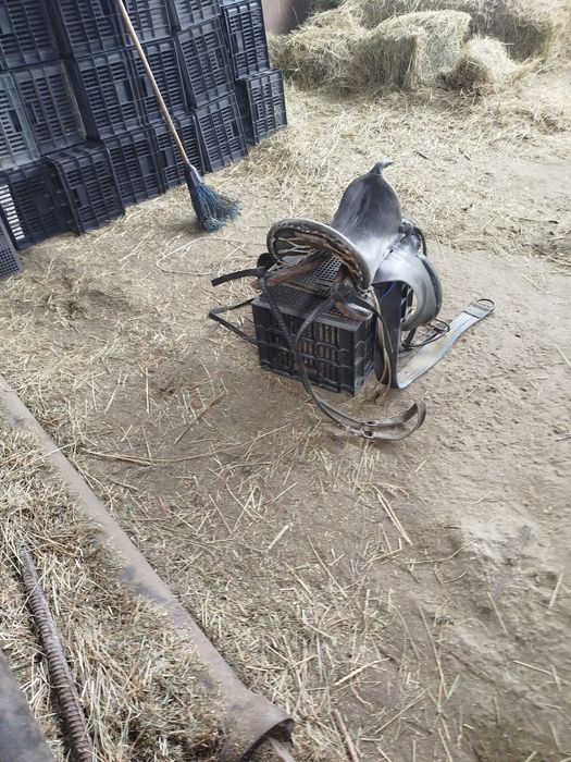 Продам седло хамер