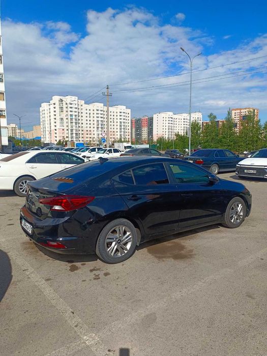 Срочно продам хундай элантра