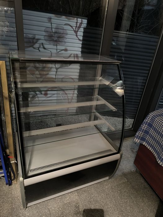 Холодильник ветринный