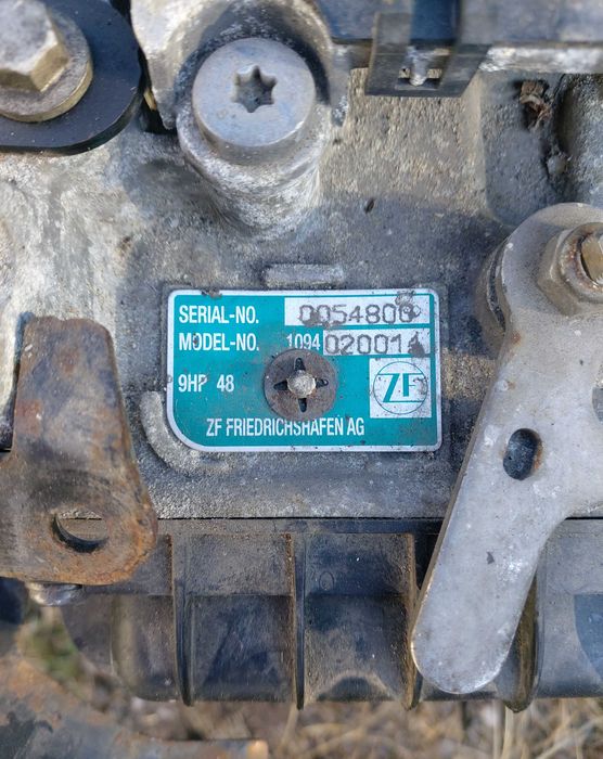 Автоматична скоростна кутия 9-степенна