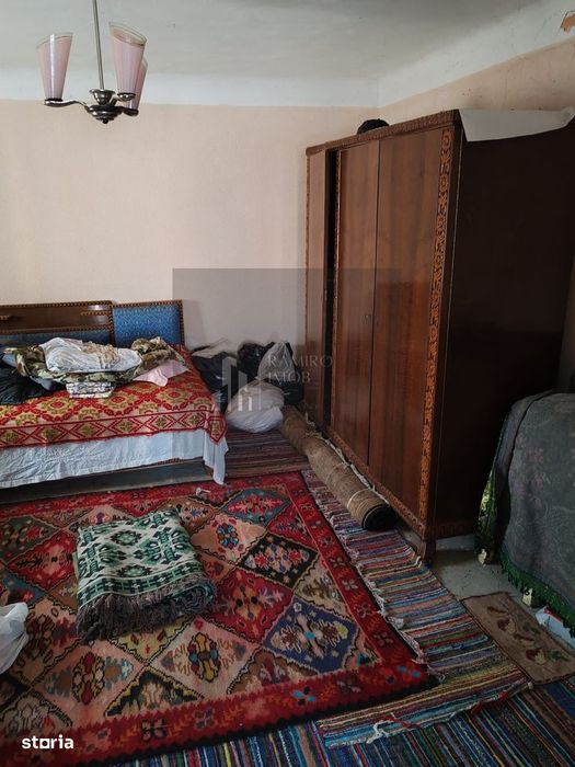 Casa individuala comuna Hotarele