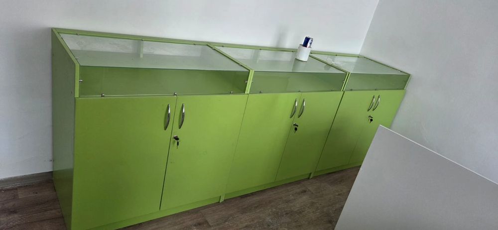 Шкафы  в отличном состояние