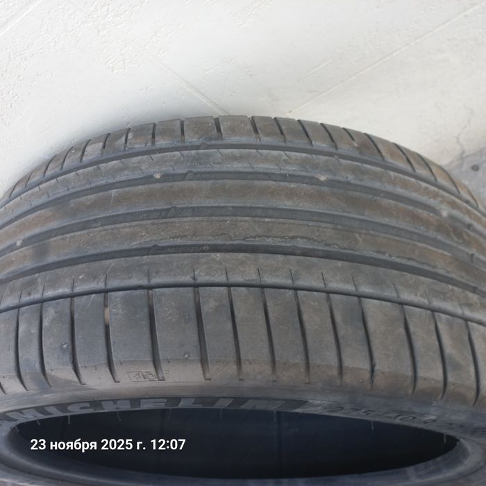 Шины 275/40/22  MICHELIN