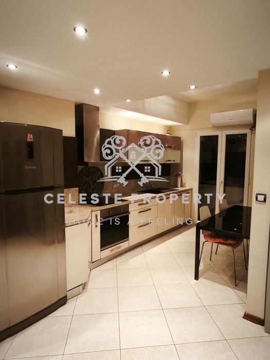 Дава се под наем Четиристаен апартамент в София, Център - 190 кв.м за 1400 € - Снимка #1