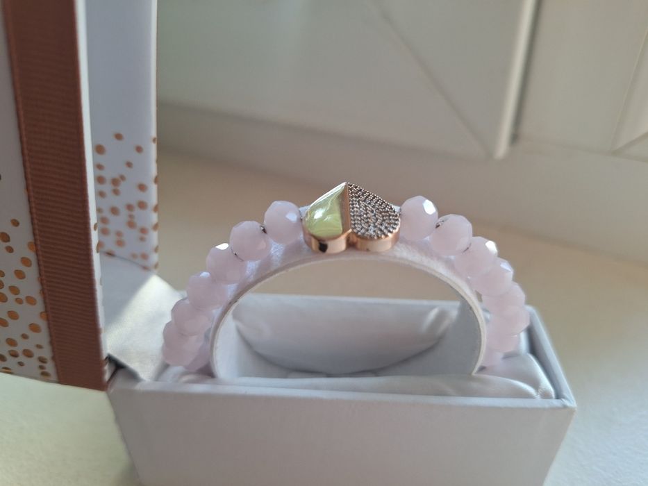 Луксозна подаръчна гривна