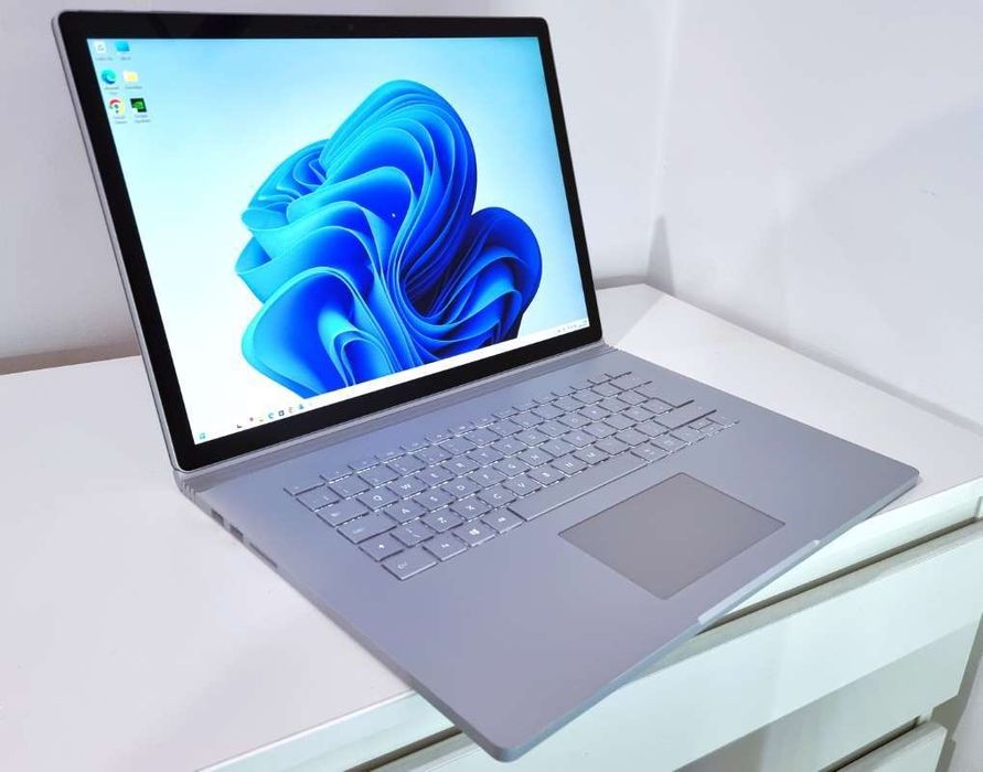 Microsoft Surface Book 2  i7 8650u RAM 16  GTX 1060/6Gb  продам срочно