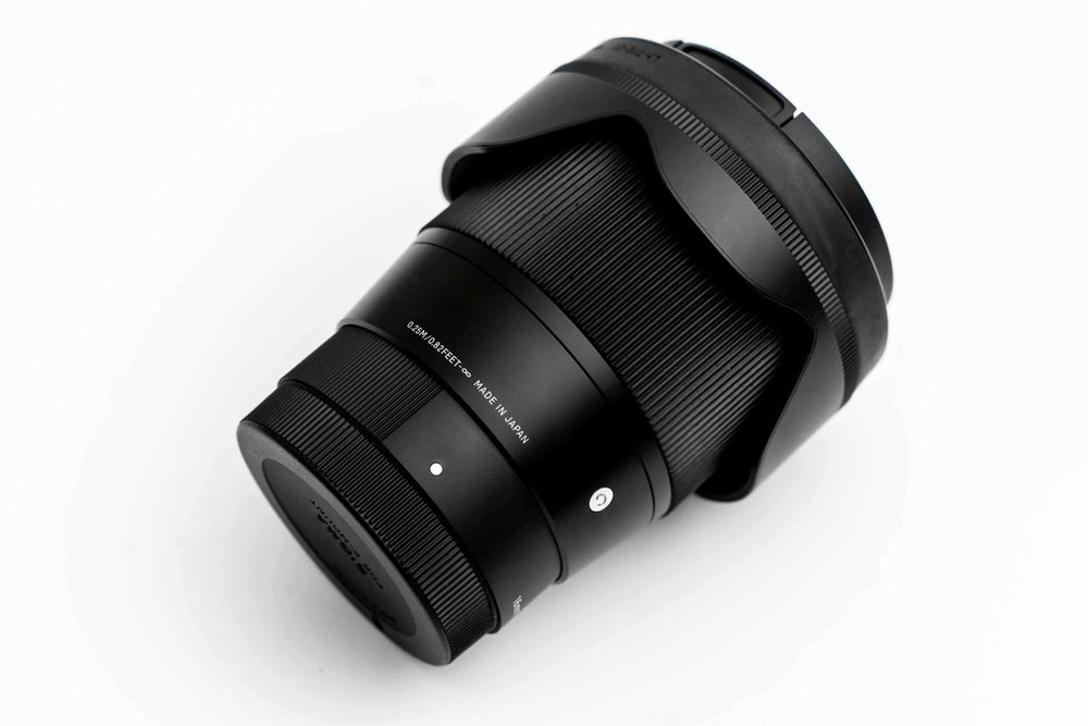 Обектив SIGMA F 1.4 DC DN (SONY E-mount) Като нов!