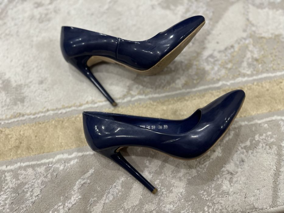 Продам туфли лодочку