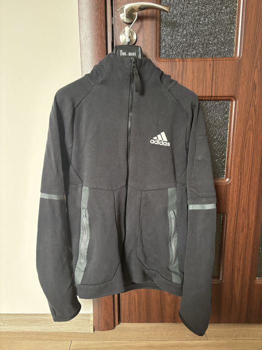 Суитшърт на Адидас XS