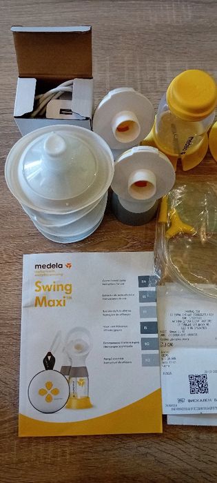 Двойна електрическа помпа за кърма Medela Swing Maxi