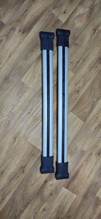 Напречни греди за автомобил.