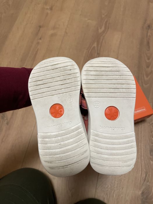 Sandale piele Biomecanics masura 22