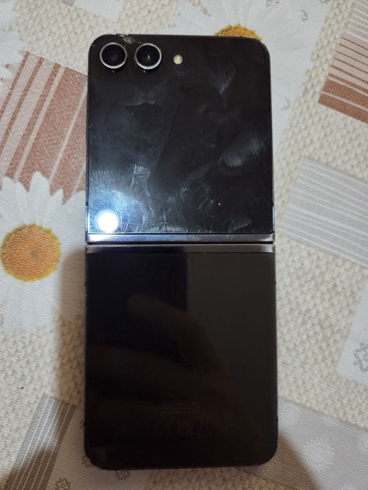 Samsung Z Flip 5 - 512 Gb