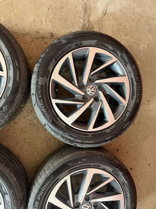 Vând Set De Jante Volkswagen 16 inch Model Woodstock