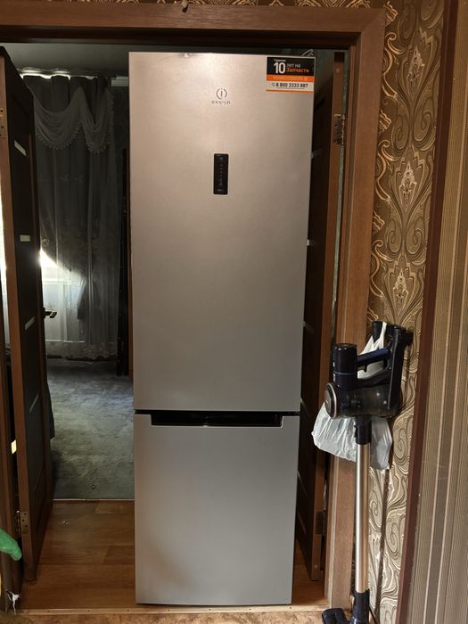 Холодильник haier