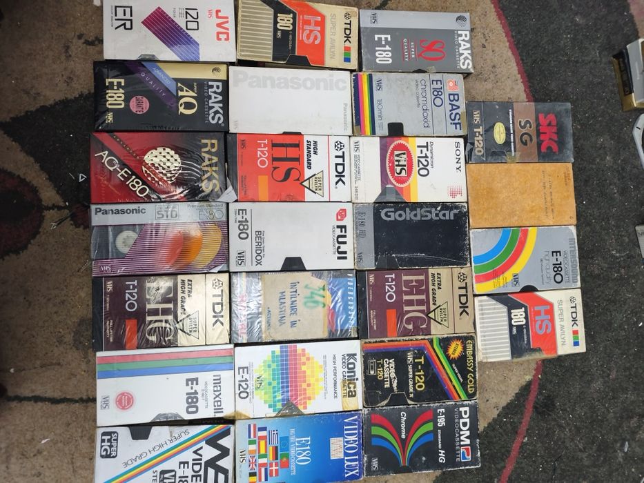 Lot de 25 casete video