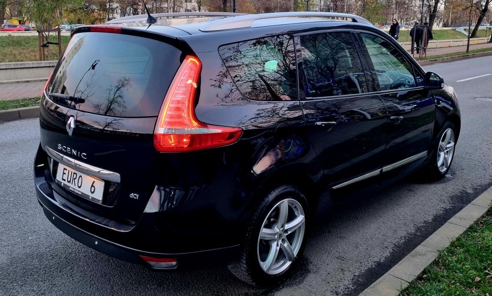 Renault Grand Scenic  - Bose edition