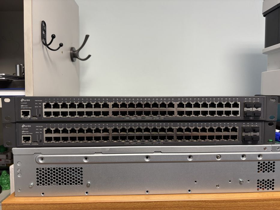 TP link SG3452P коммутатор